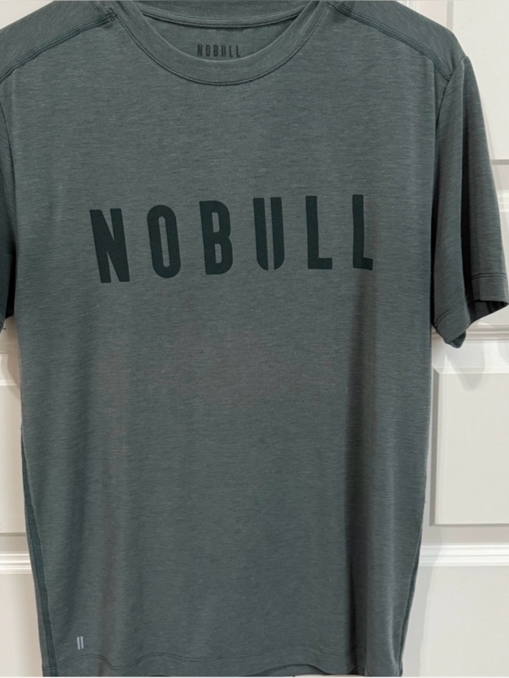 NOBULL Men's Crew T-Shirt in  gray/Green